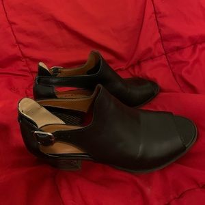 Women’s Lucky Brand shoes